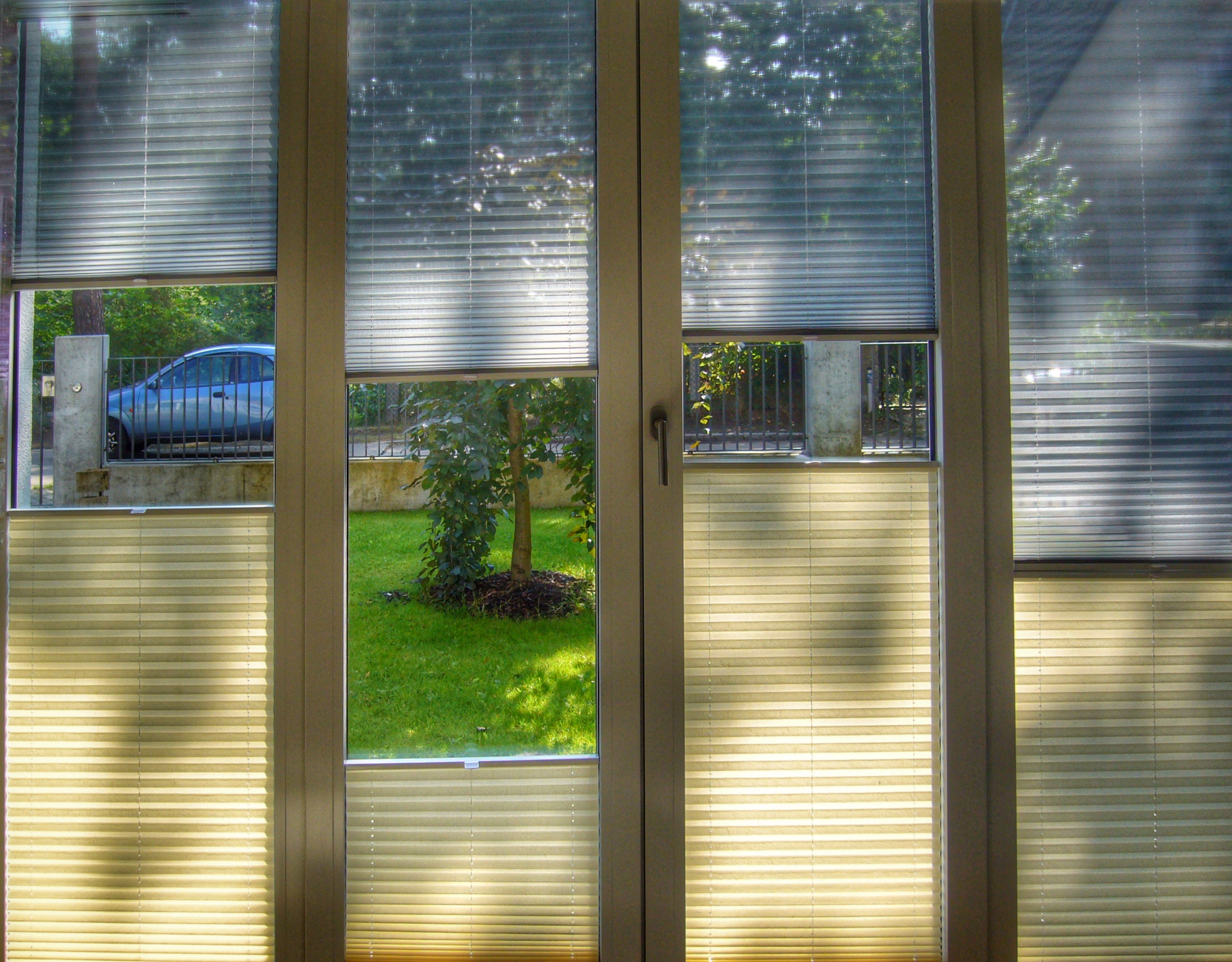 Jalousien für schräge Fenster - Made in Germany